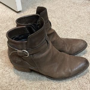 Miz Mooz Boots